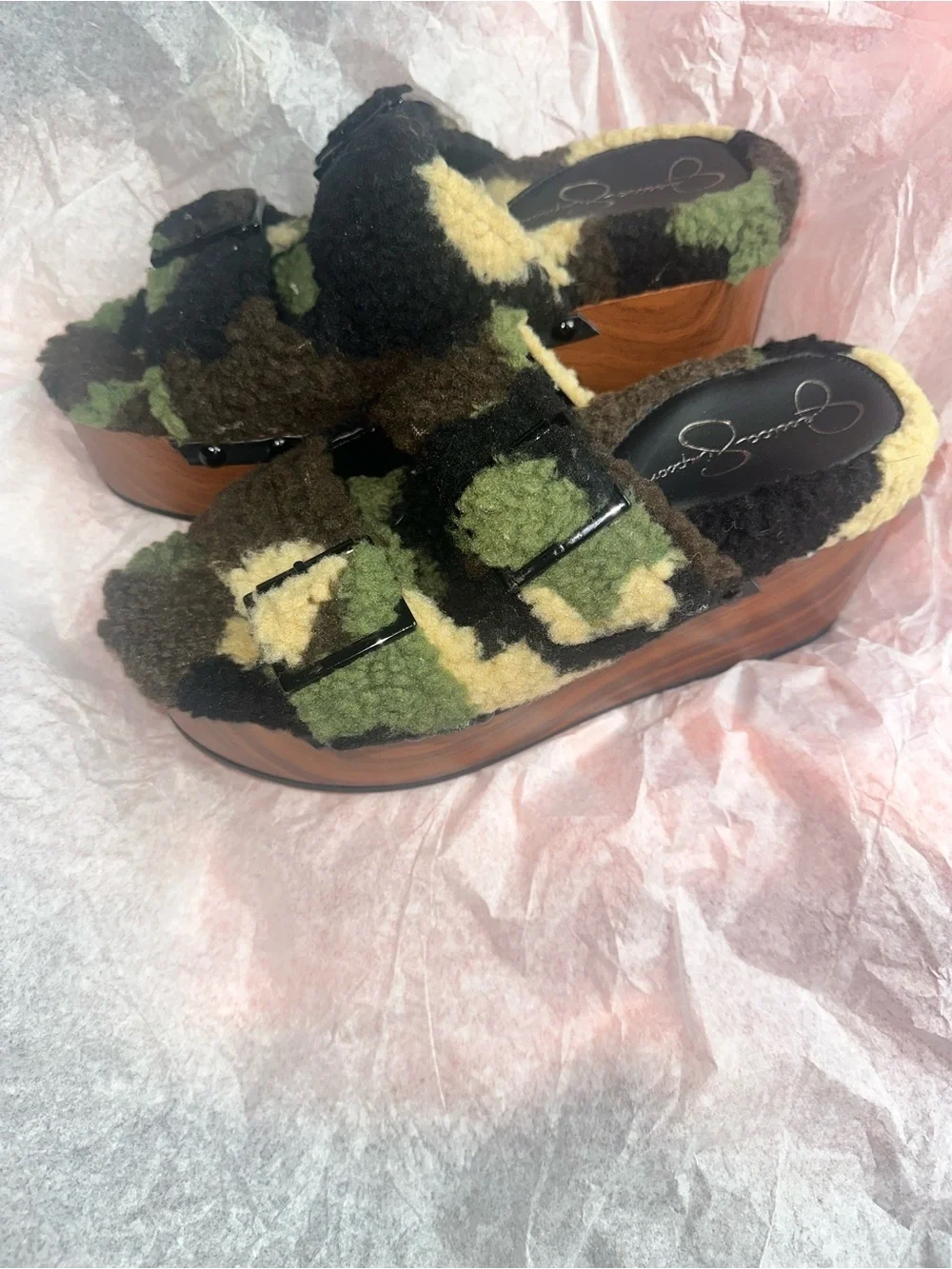 NWOB JESSICA SIMPSON Cyriss Faux Shearling Platform Slide Sandal -Camo